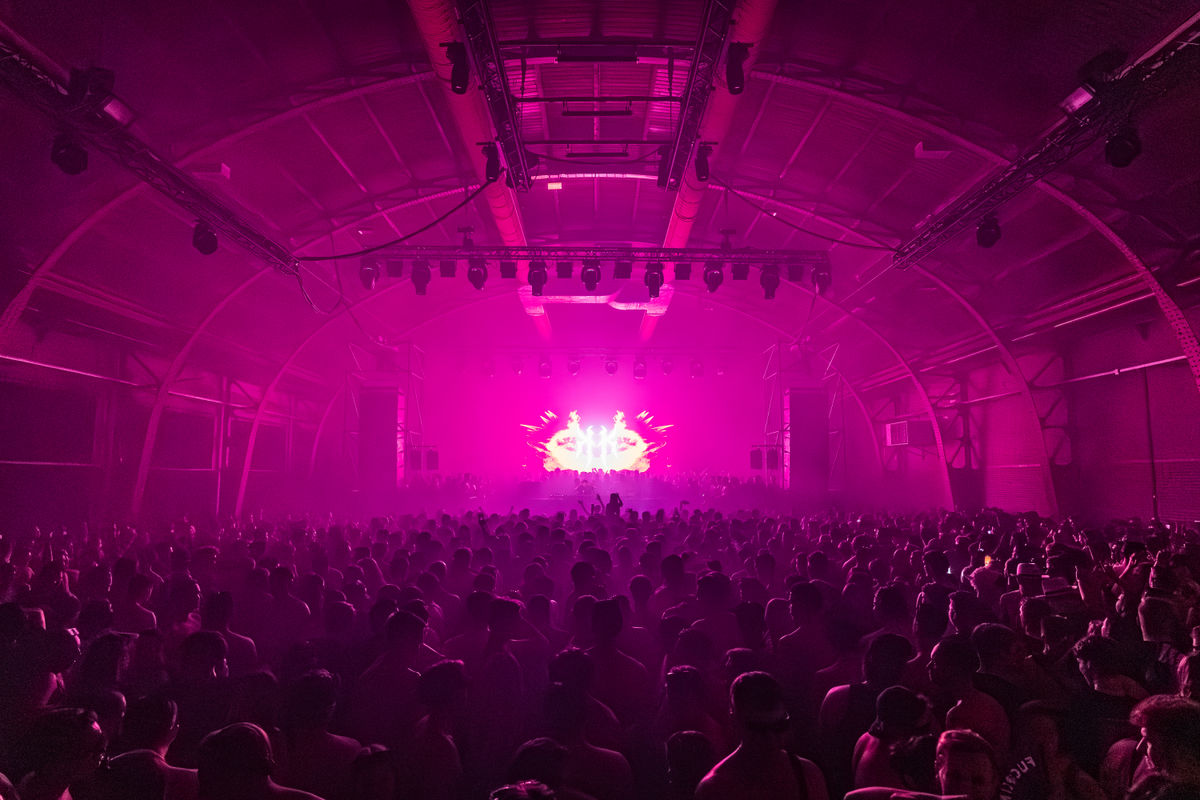 Loading... just a sec